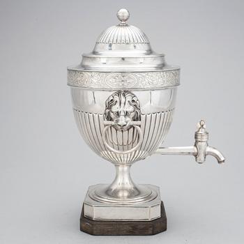 SAMOVAR, försilvrad koppar. Empire, 1800-talets första hälft.