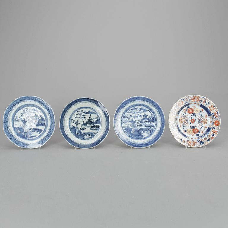 TALLRIKAR, 13 st, porslin, Kina, bla Xianqing.