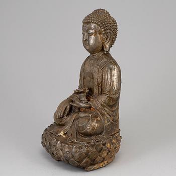 FIGURIN, försilvrad järnrelief. Kina, 1900-tal.