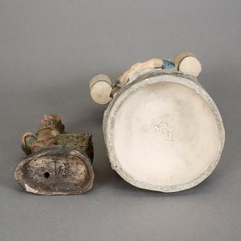 FIGURINER, 2 st, keramik, 1900-tal.