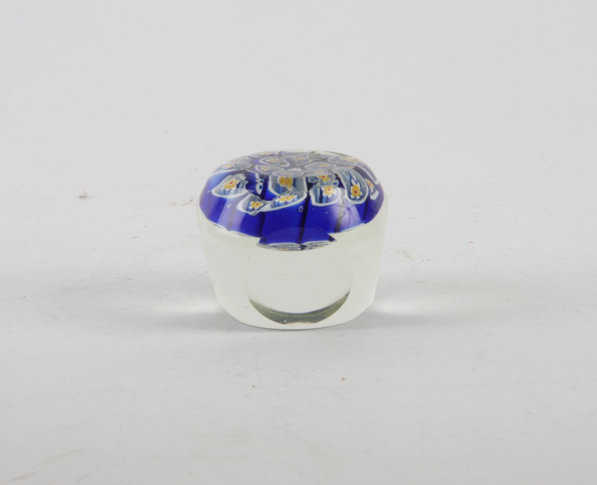BREVPRESS, glas, trol Murano.