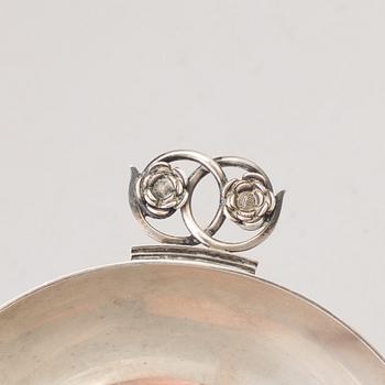 A sterling silver bowl by Borgila Stockholm, dated 1937.