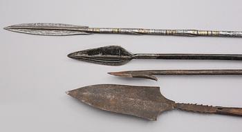 VAPEN, 12 st, troligen Afrika, 1800/1900-tal.