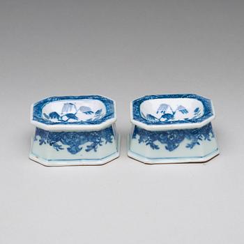 A pair of blue and white salts, Qing dynasty, Qianlong (1736-95).