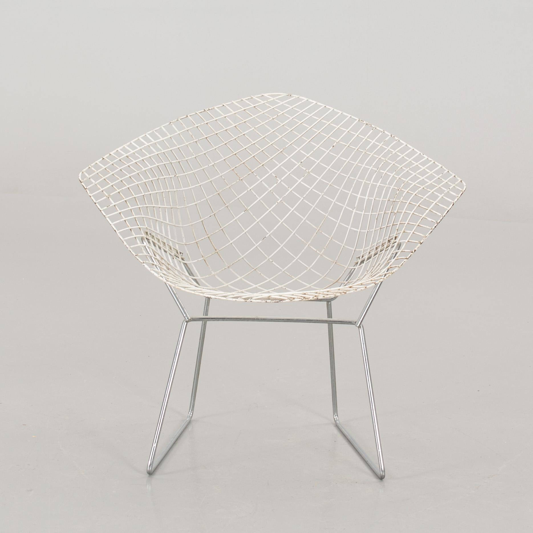 HARRY BERTOIA, "Diamond chair".