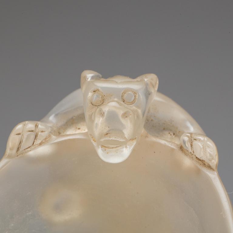 VINOFFERBÄGARE, glas, Kina, 1900-tal.