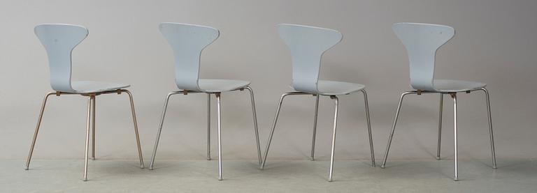 STOLAR, 4 st, 3105 / "Myggan", Arne Jacobsen för Fritz Hansen, Danmark.