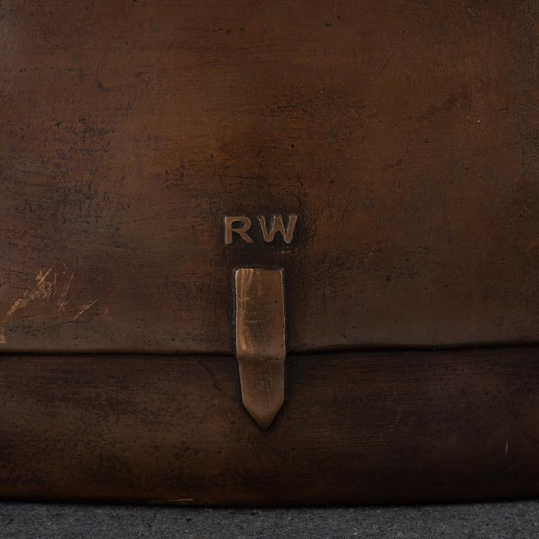 Ulla Kraitz, Wallenberg's attaché case.