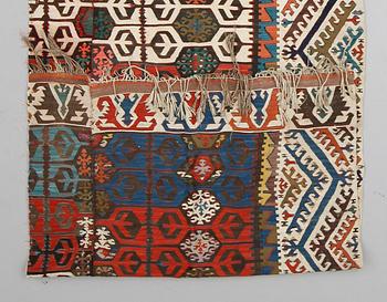 MATTA, Kelim. Ca 390 x 114 cm.