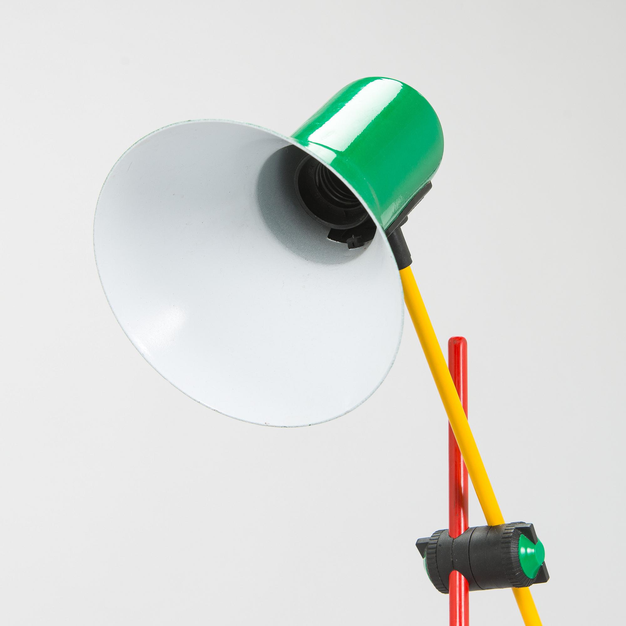 A 1980s Italian floor lamp by Veneta Lumi.