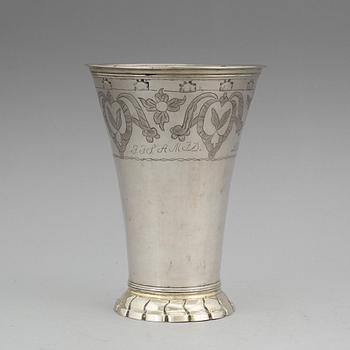 A silver beaker probably by Mikael Hammarberg, Härnösand 1771.