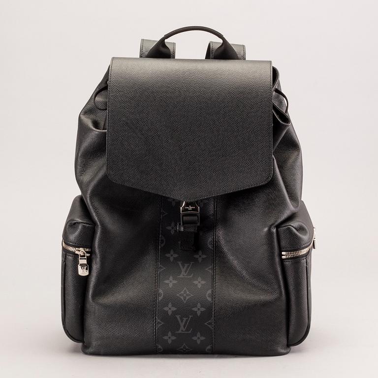 LOUIS VUITTON, "Outdoor Backpack" M30417. 2020.