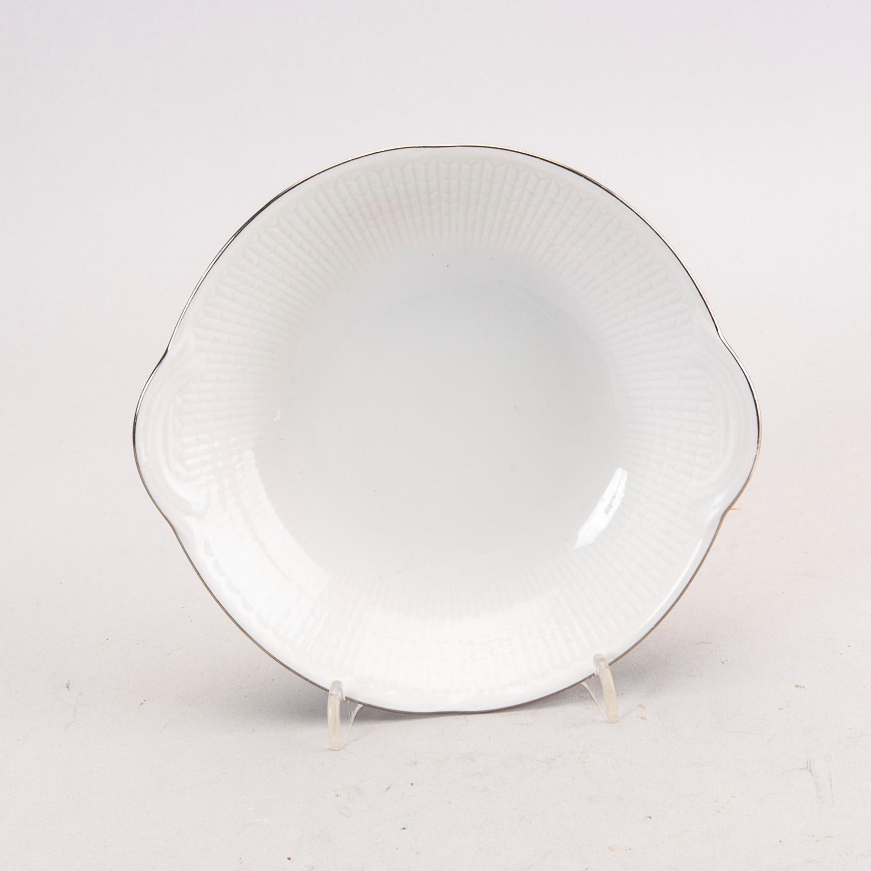 Louise Adelborg, servis 72 dlr "Capitol" Rörstrand porslin.