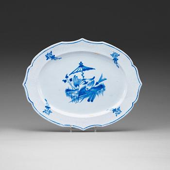 1539. A Swedish Rörstrand faience charger, 1750-60.