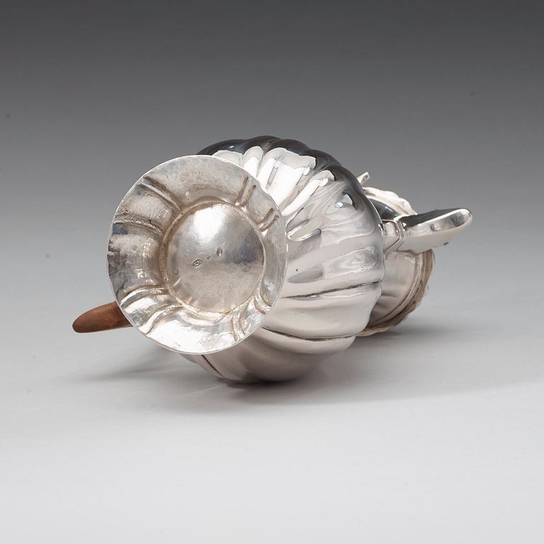 KAFFEKANNA, av Johan Christoph Engelbrecht, Augsburg 1749-1751.