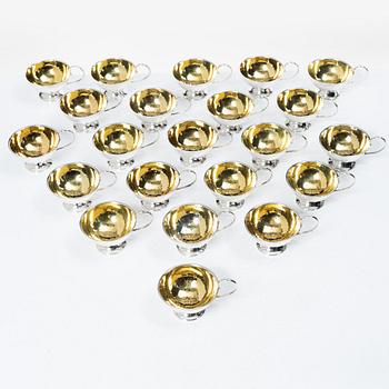 Punchmuggar, 22 st, silver, Ceson Guldvaru AB, Göteborg 1976-1979.