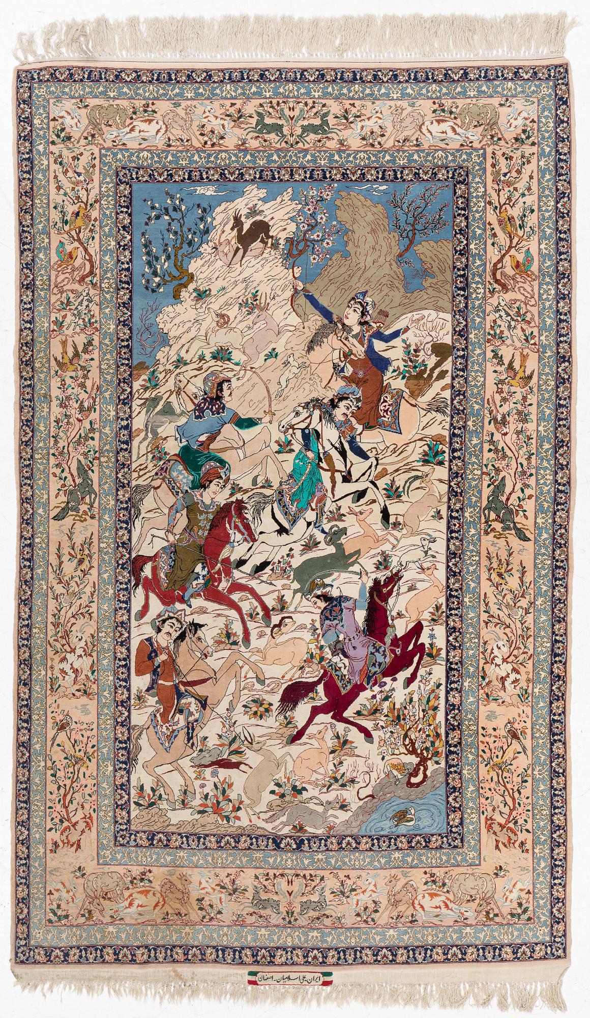 Matta, Isfahan, figural, signerad, ca 240 x 150 cm.