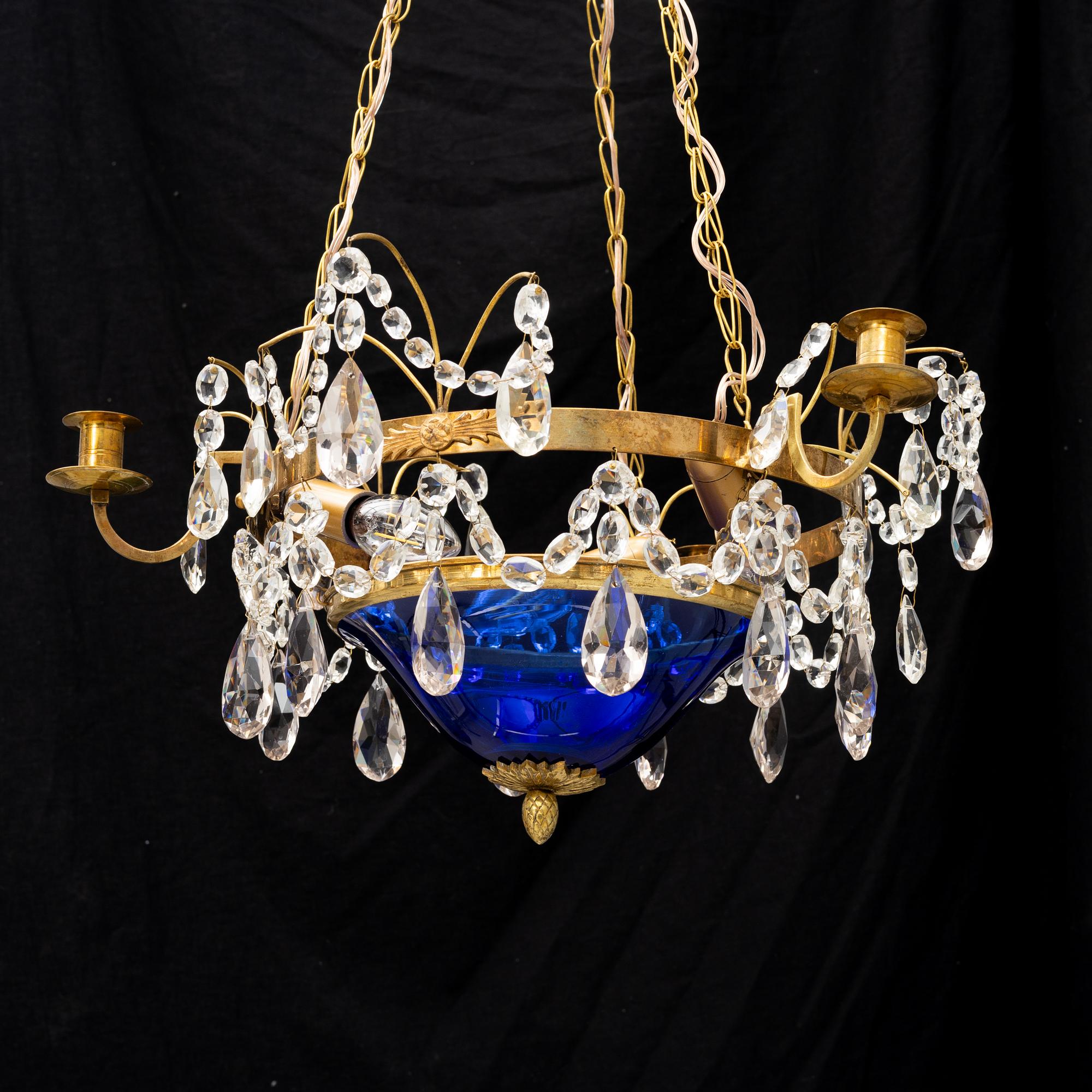 A late Gustavian style chandelier, 20th Century.