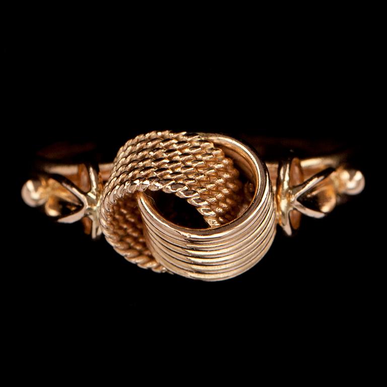 RING, guld 14K, Sovjetunionen 1900-talets senare hälft. Vikt 5 g.