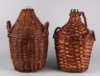 FLASKOR, 2 st, glas, 1800/1900-tal.