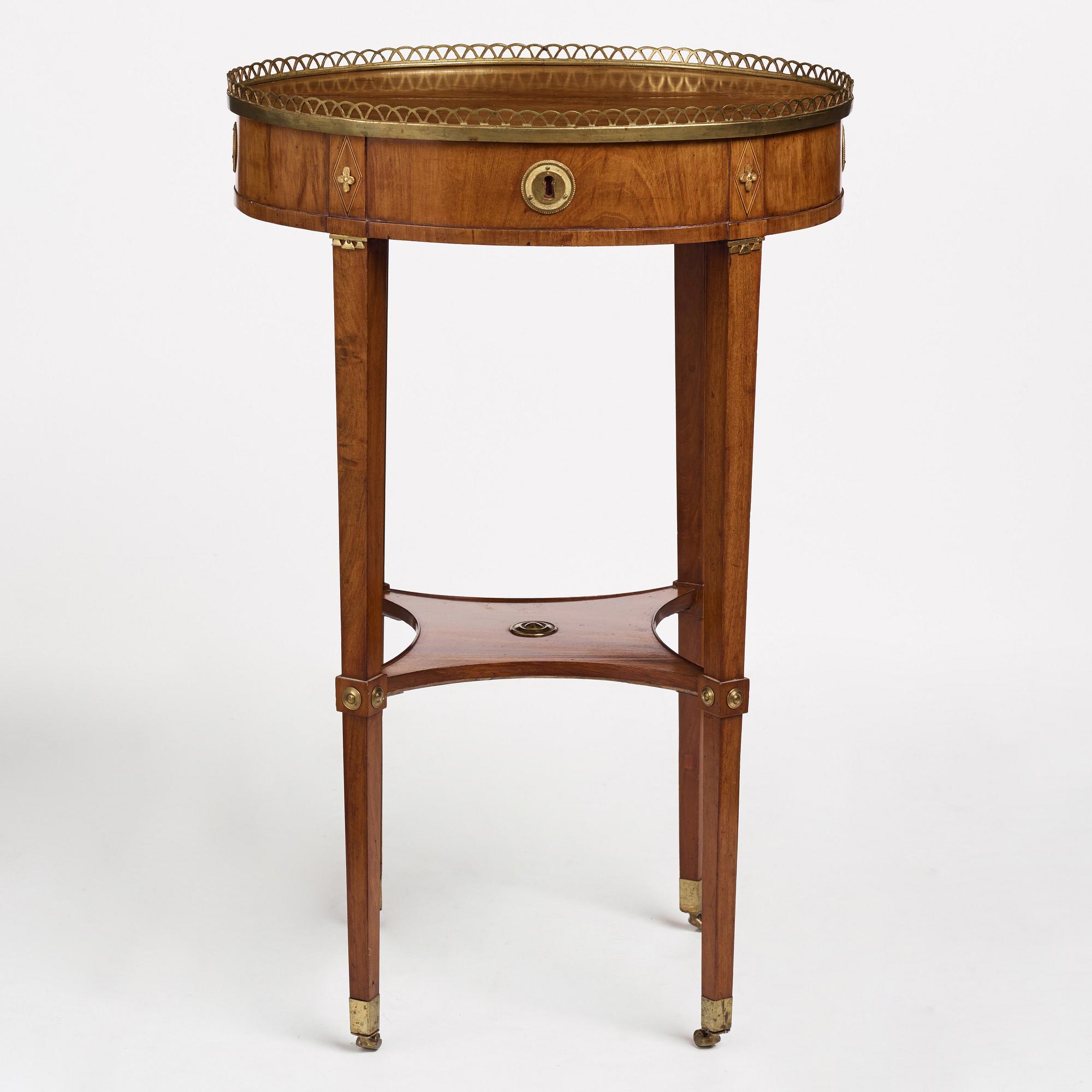 BORD, Stockholmsarbete, 1700-talets slut, Sengustavianskt.