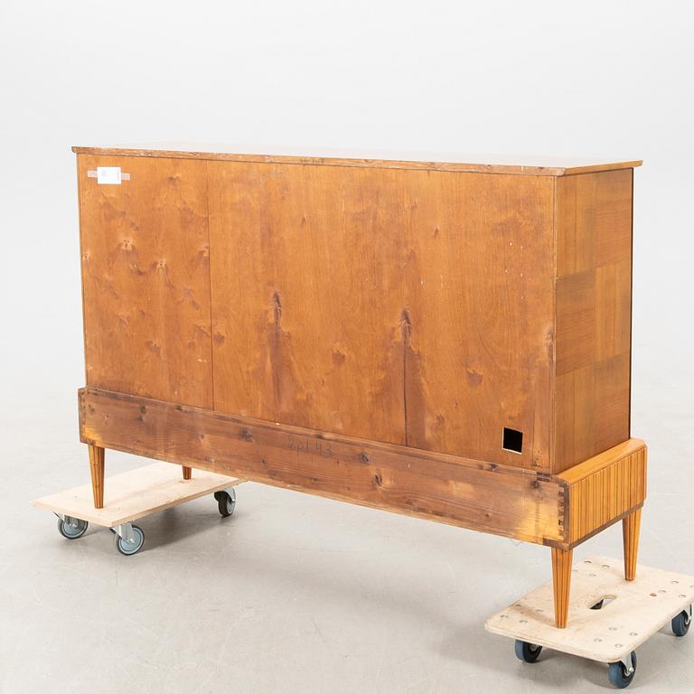 Sideboard /Skåp Swedish Modern 1940/50-tal.