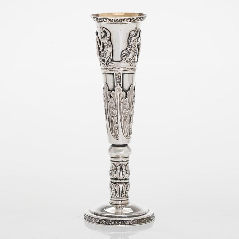 Peter Muller, bägare, silver, S:t Petersburg 1829. Empire.