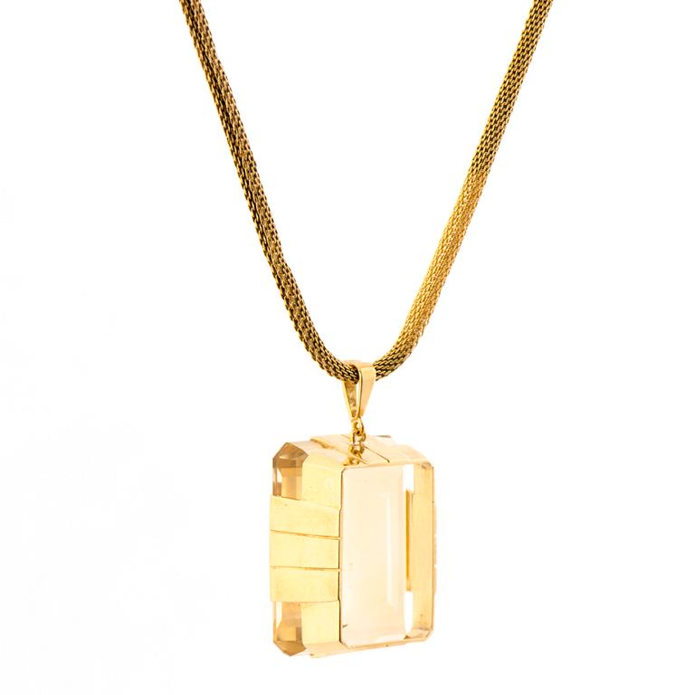A PENDANT, facetted citrine, 18K gold. A. Tillander, Helsinki Finland 1960.