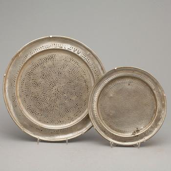 FAT, 2 st, tenn, blad annat Carl de Flon, Växjö, omkring 1800.