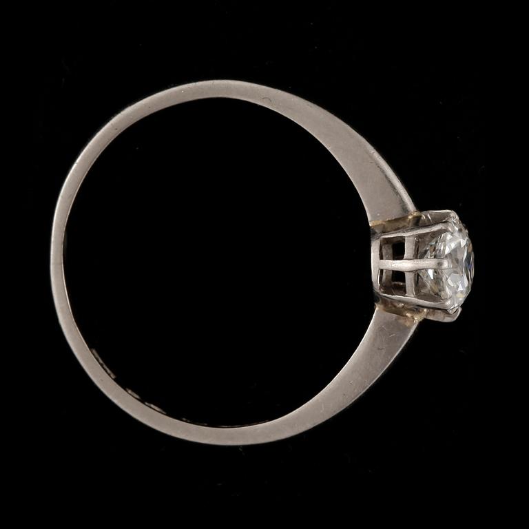 ENSTENSRING, vitguld 18K, diamant ca 0,60 ct. Stockholm 1938. Vikt ca 2 gram.