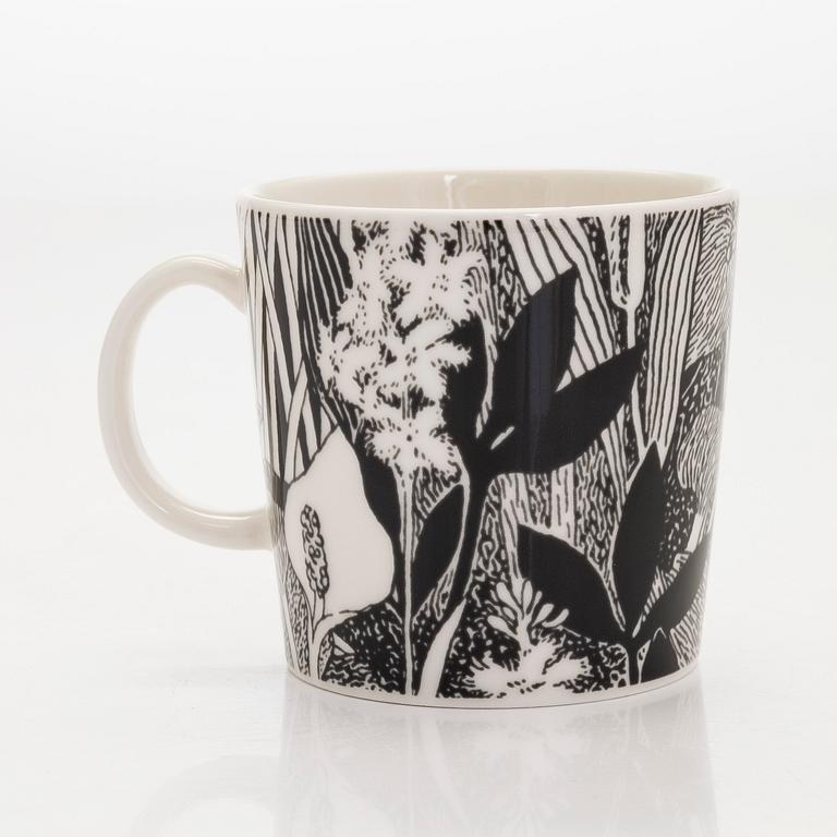 A Moomin mug, 'Moomintroll daydreaming', vitro porcelain, Moomin Characters, Arabia 2005.