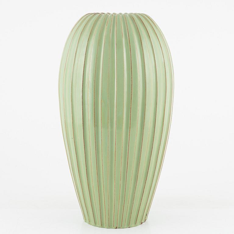 Vicke Lindstrand, a vase, Upsala-Ekeby, mid 20th Century.