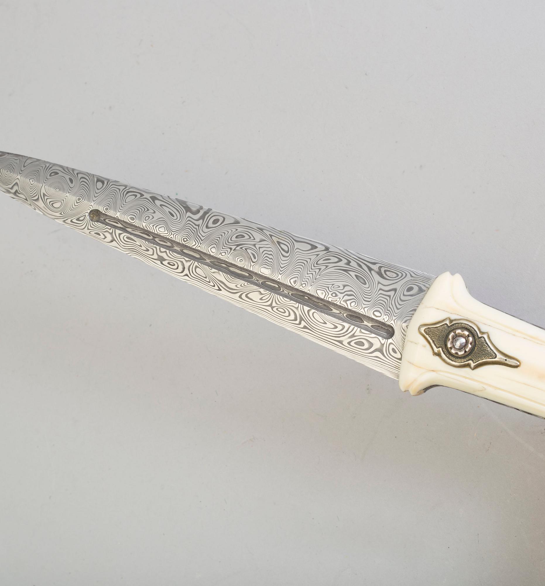 ANDRZEJ RYBAK, kniv, samtida.