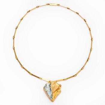 Björn Weckström, necklace, "Nerthus", faceted aquamarine, 18K gold.