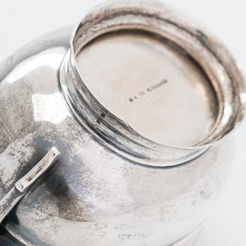 Hjalmar Fagerroos, skål och sockerskål, silver, Helsingfors 1908 och 1910.