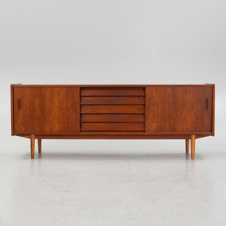 Nils Jonsson, sideboard, "Trio", Hugo Troeds Bjärnum, 1960-tal.