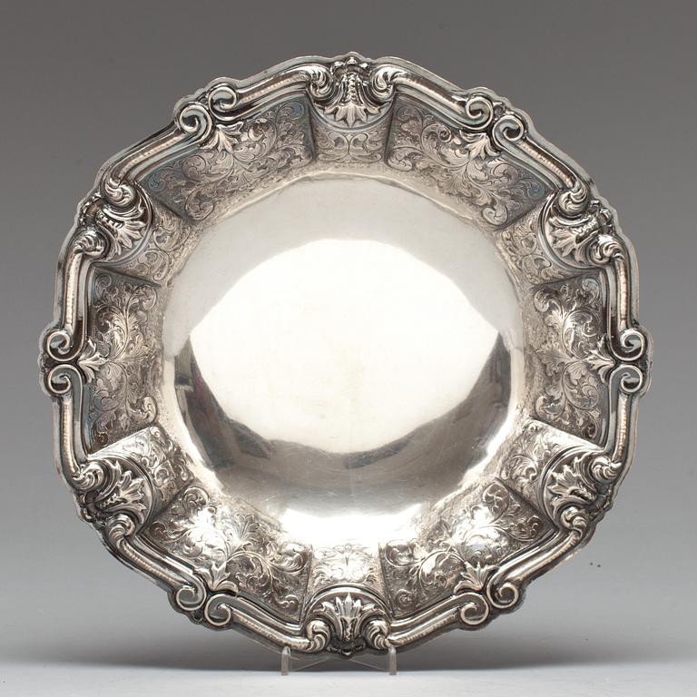 SKÅLFAT, silverhalt 830, Importstämpel, omkring 1900. Vikt ca 666g.