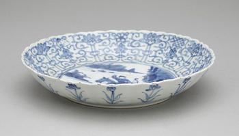 SKÅLFAT, porslin, Kina Qing dynastin, kangxi, (1662-1722).