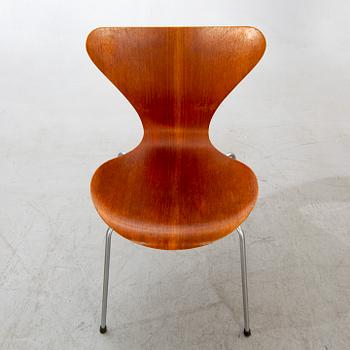 Arne Jacobsen, stolar 6 st, "Sjuan", Fritz Hansen, 1960-tal.