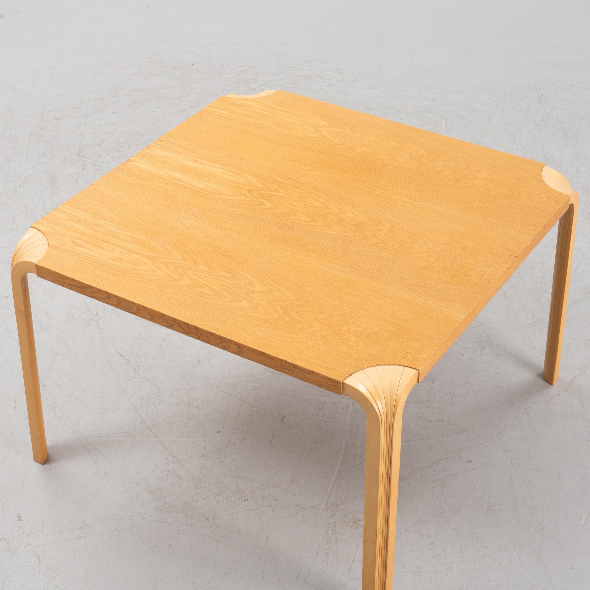Alvar Aalto, a 'MX800' coffee table, Artek.