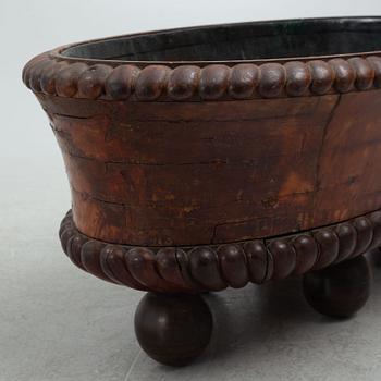 A large mahogany jardiniere, late 19th century.