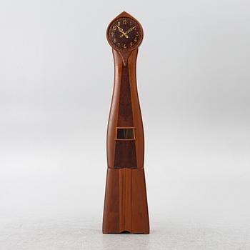 Carl Malmsten, specialbeställt golvur, "Tidlösa", utfört av Möbelsnickare Erik Johansson för Carl Malmsten AB, 1999.
