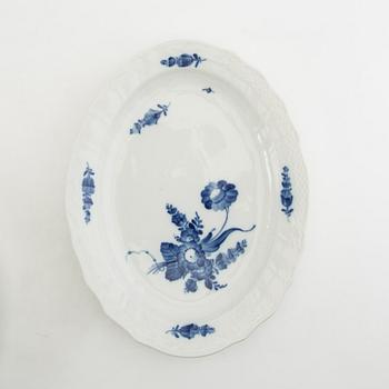 Service approximately 140 pieces "Blue Flower" Royal Copenhagen Denmark 20th century porcelain.