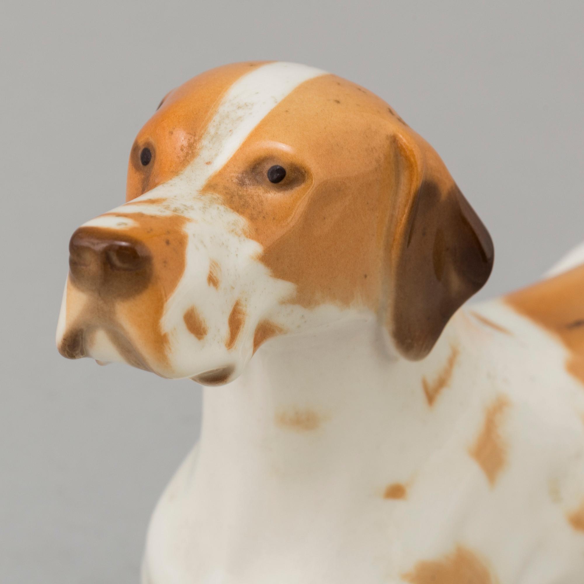 Two porcelaine figurines by Lomonosov, Russia, second half of the 20th century.