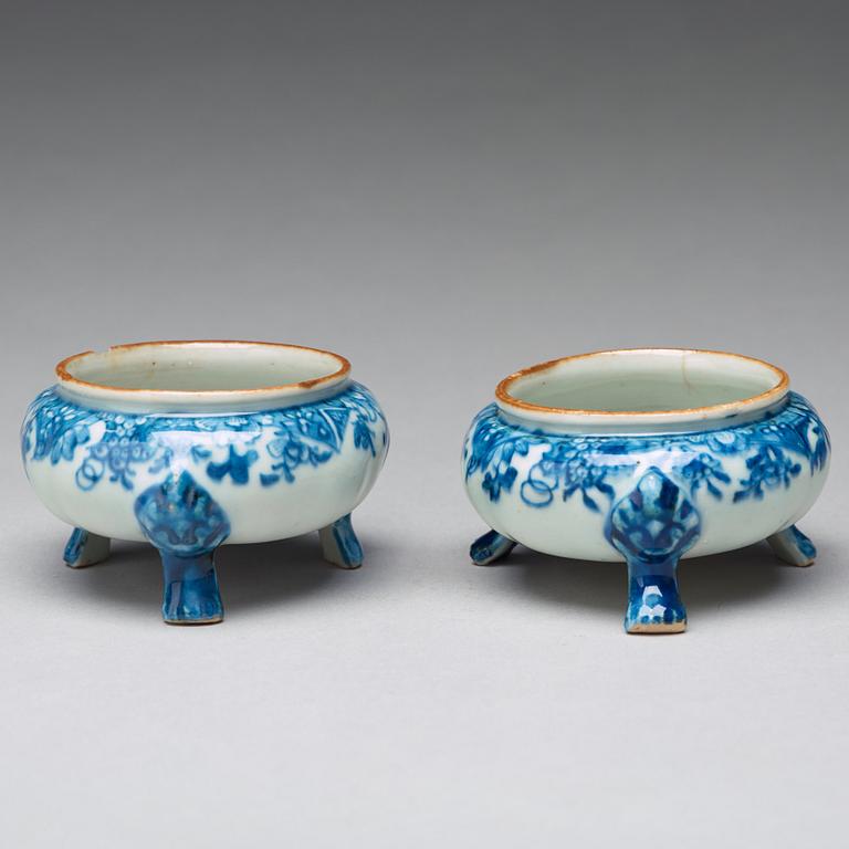 A pair of blue and white salts, Qing dynasty, Qianlong (1736-95).