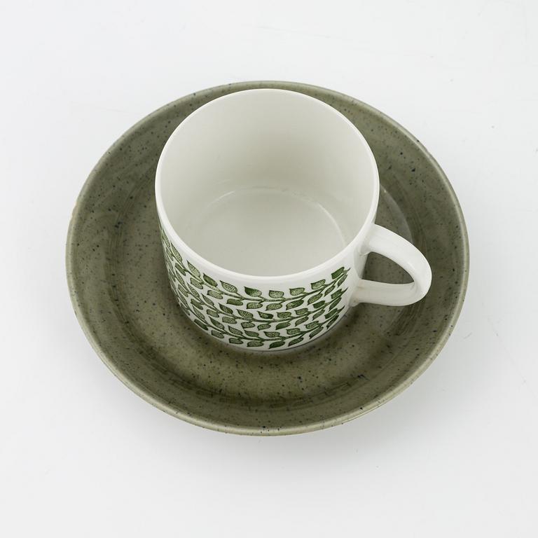 Kaffekoppar med fat, 5 st, "Mia", Rörstrand, 1900-talets andra hälft.