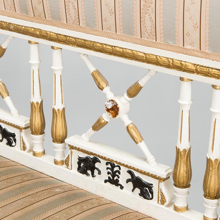 Sohva ja neljä tuolia, myöhäiskustavilainen tyyli, 1900-luvun alku.