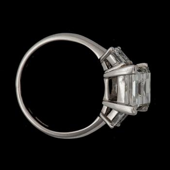 A baguette cut diamond, total carat weight circa 3.25 cts I/VVS, ring.