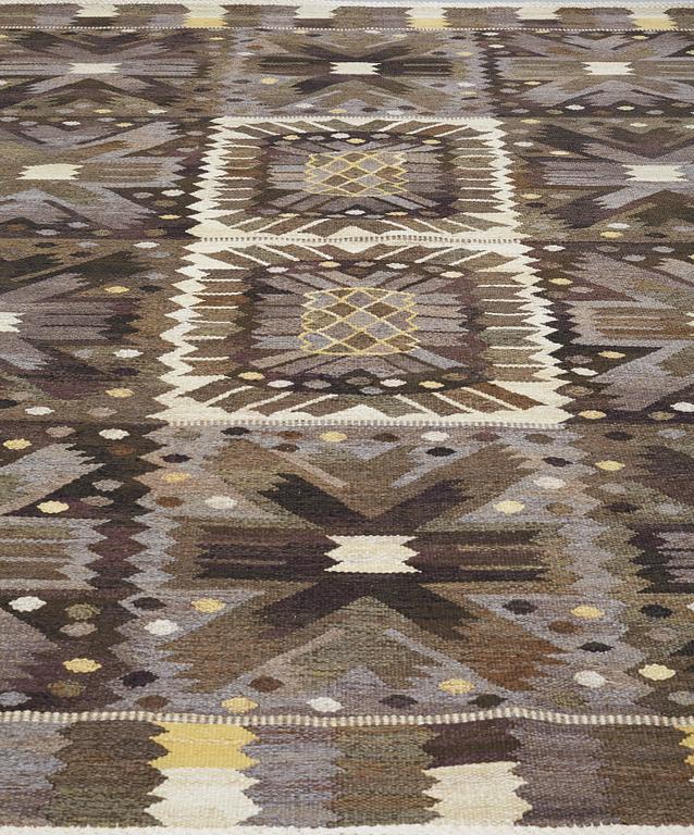 Barbro Nilsson, A CARPET, "Nejlikan gråsvart", flat weave, ca 276,5 x 215 cm, signed AB MMF BN.