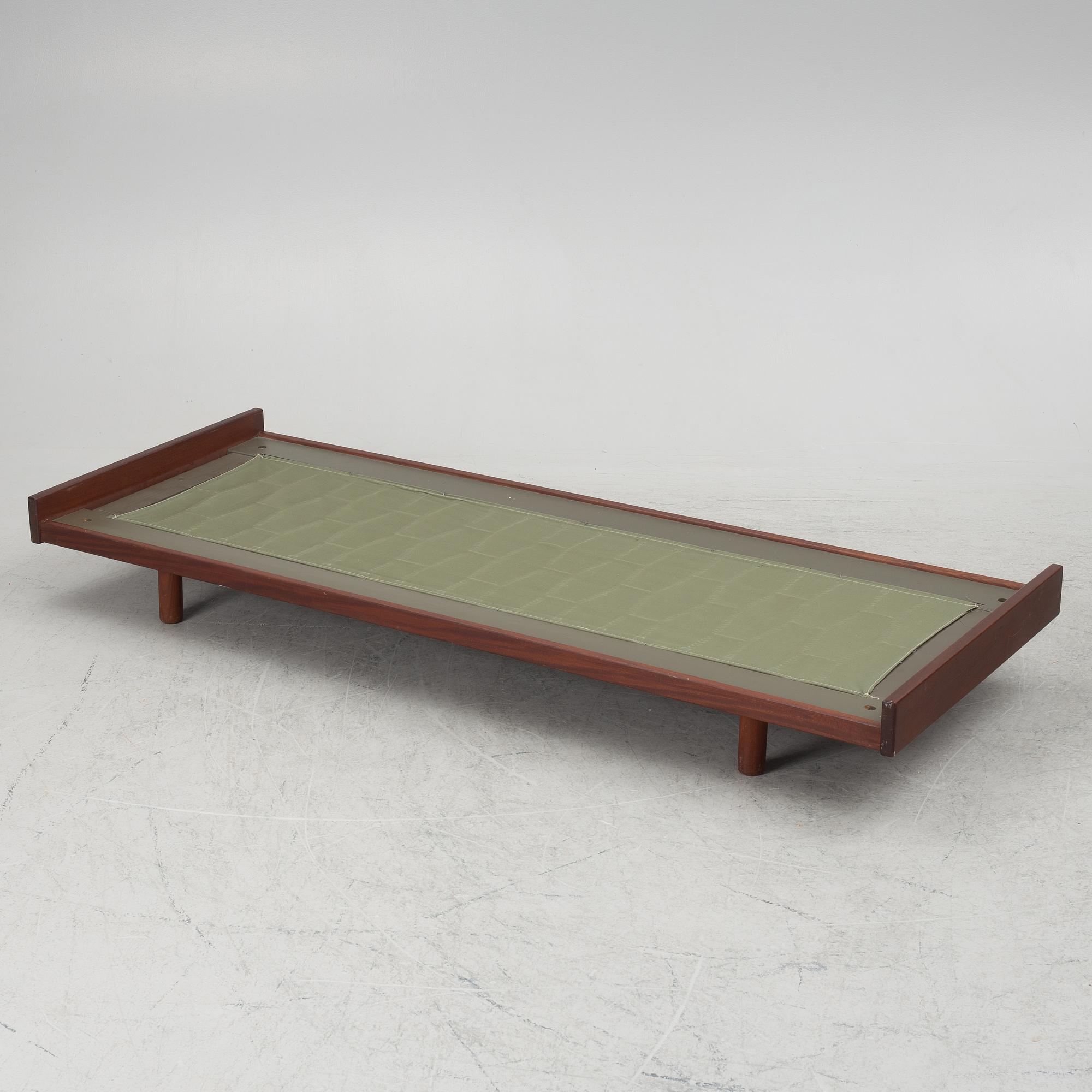 Hans J. Wegner, a GE 20 daybed for Getama, Denmark.